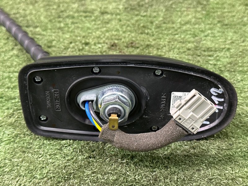 Антенна штыревая Kia Rio 4 2019 FB