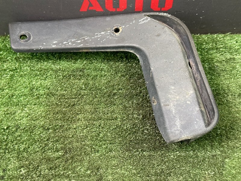 Брызговик Kia Rio 4 2019 FB