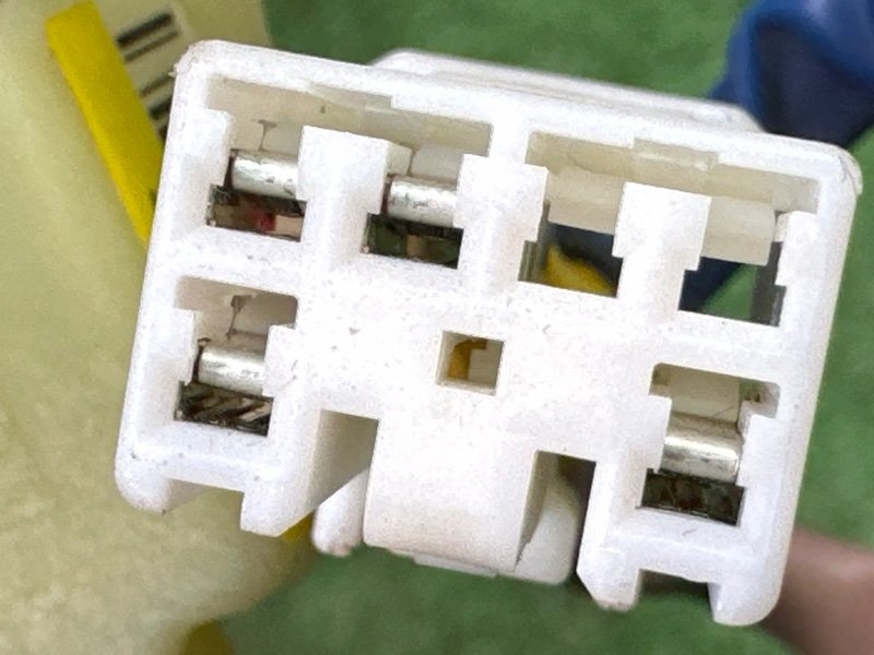 Замок зажигания с ключом(2шт.), личинкой двери Kia Rio 4 2019 FB