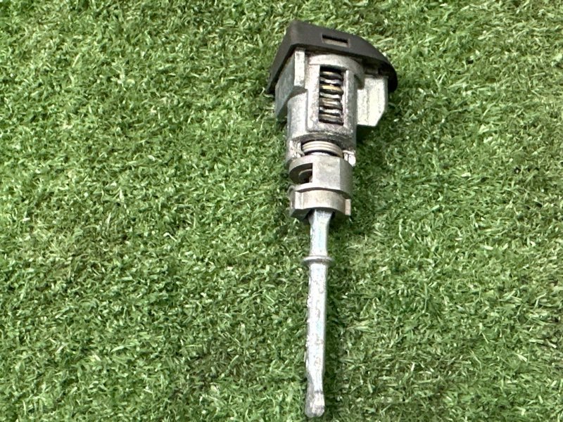 Замок зажигания с ключом(2шт.), личинкой двери Kia Rio 4 2019 FB