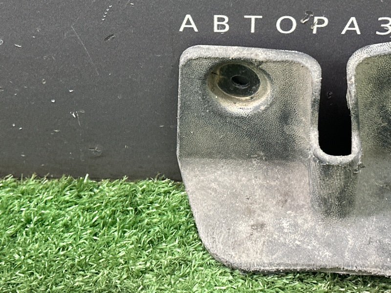 Аэродинамический щиток Kia Rio 4 2019 FB