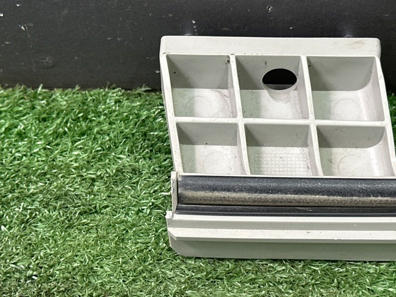 Направляющая стекла двери Kia Rio 4 2019 FB