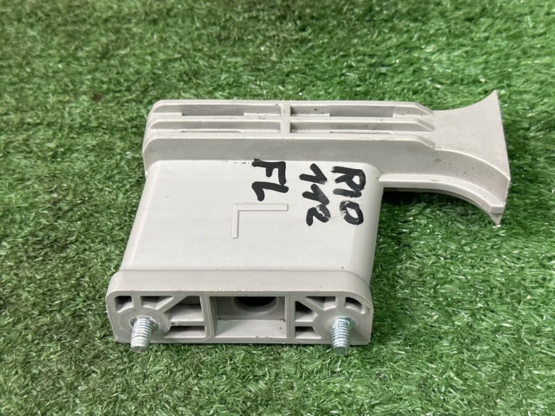 Направляющая стекла двери Kia Rio 4 2019 FB