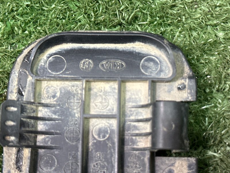 Заглушка кузова Kia Rio 4 2019 FB