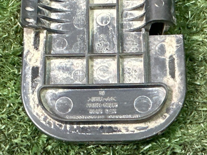 Заглушка кузова Kia Rio 4 2019 FB