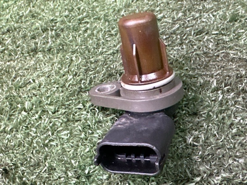 Датчик положения распредвала Kia Rio 4 2019 FB