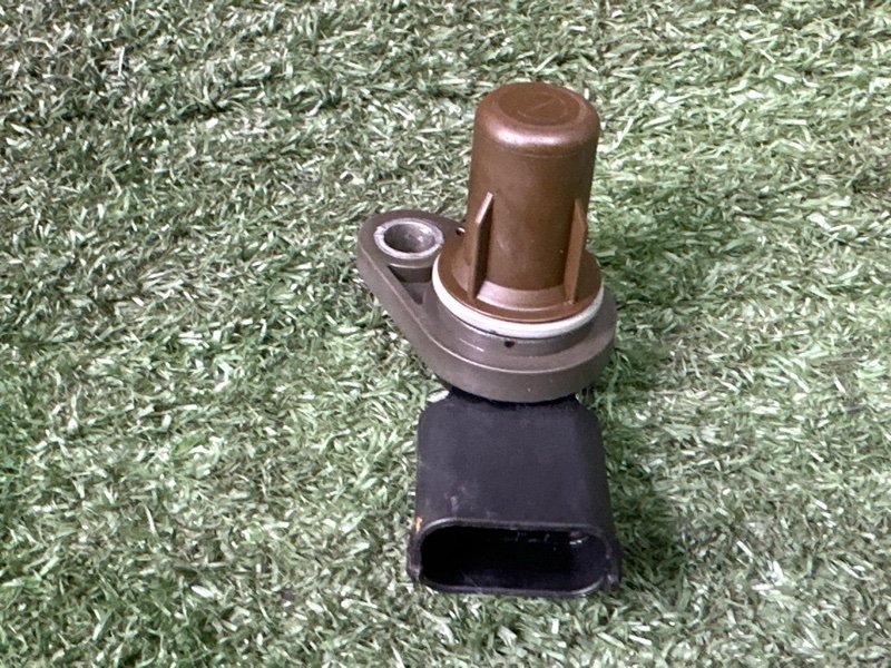 Датчик положения распредвала Kia Rio 4 2019 FB