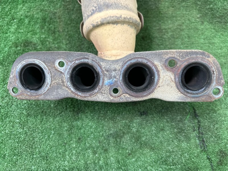 Коллектор выпускной с катализатором Kia Rio 4 2019 FB