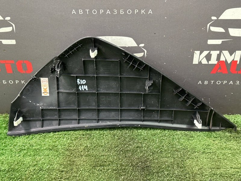 Накладка торпедо боковая Kia Rio 3 2014 QB
