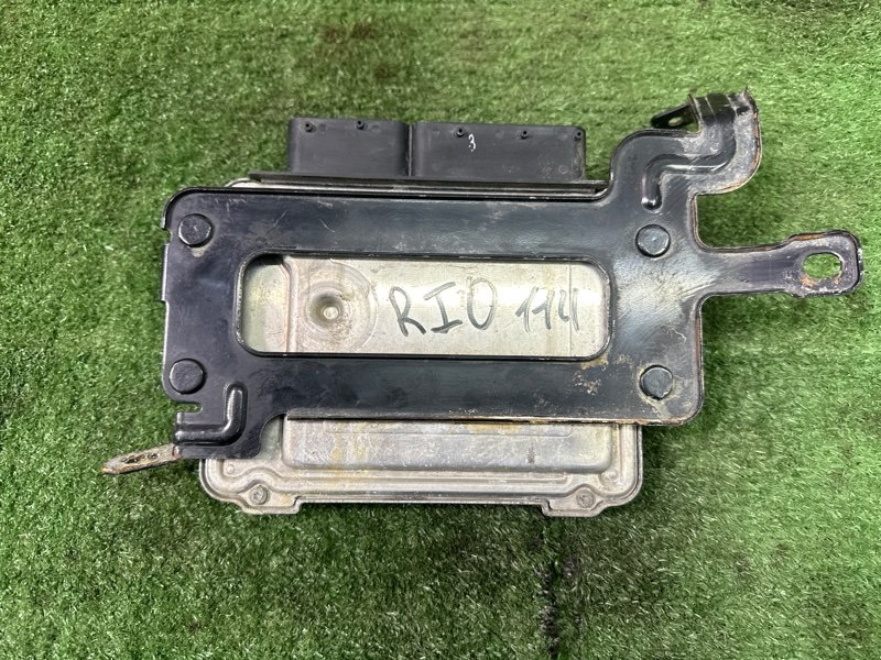 Блок управления двигателем (ЭБУ) Kia Rio 3 2014 QB