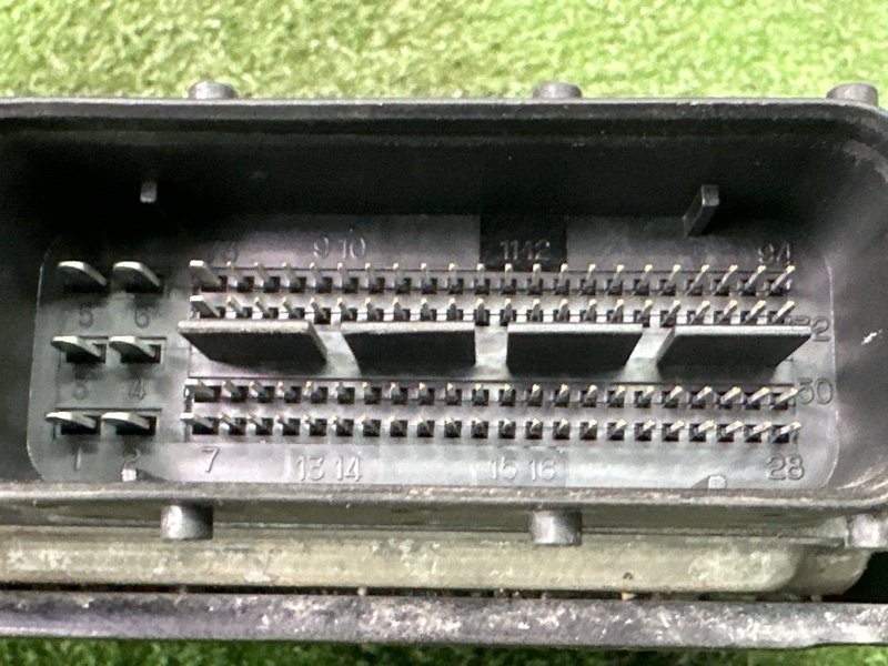 Блок управления двигателем (ЭБУ) Kia Rio 3 2014 QB