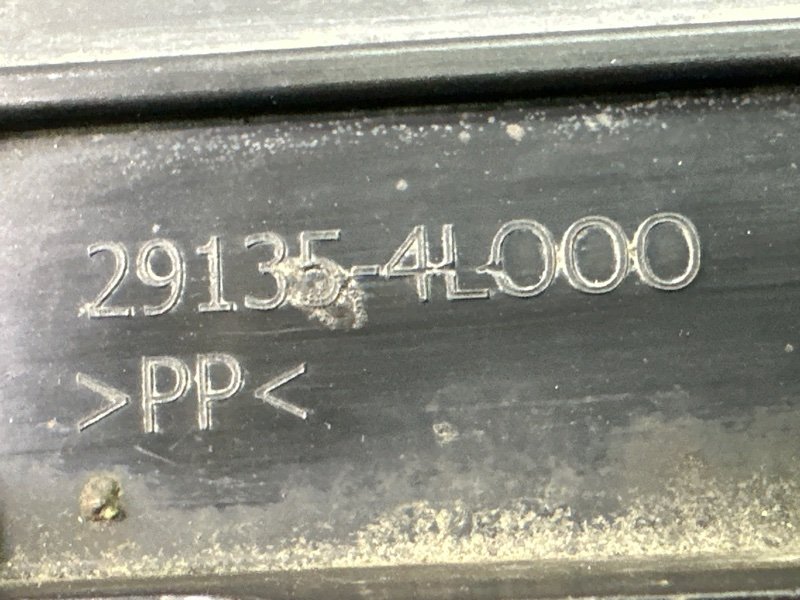 Дефлектор радиатора верхний Kia Rio 3 2014 QB