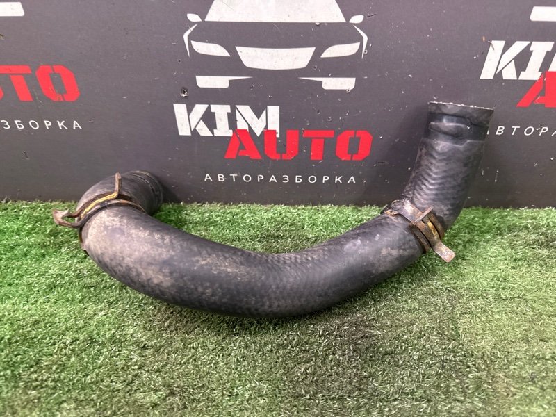 Патрубок радиатора верхний Kia Rio 3 2014 QB