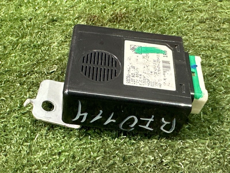 Реле указателей поворотов Kia Rio 3 2014 QB