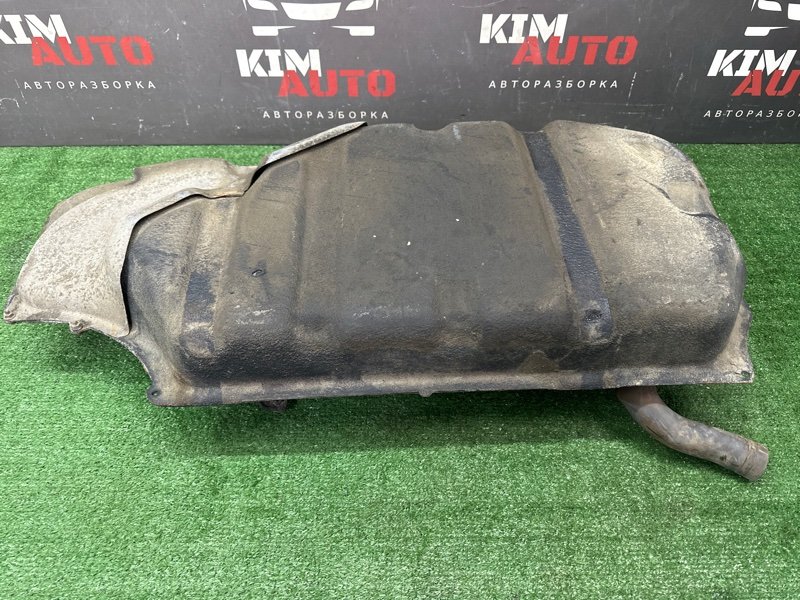 Бак топливный с тепловым экраном Kia Rio 3 2014 QB