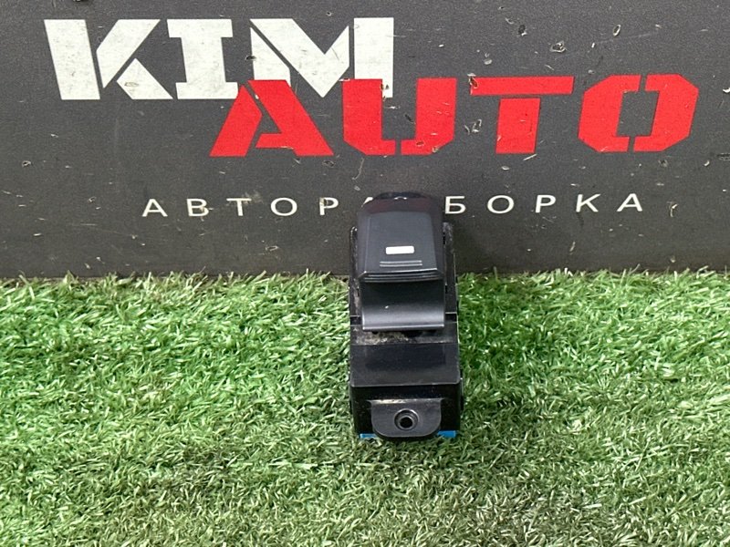 Кнопка стеклоподъемника Kia Rio 3 2014 QB