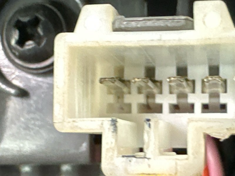 Фонарь в крышку багажника Kia Rio 3 2014 QB