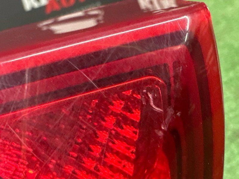 Фонарь в крышку багажника Kia Rio 3 2014 QB