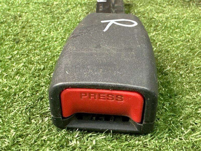 Замок ремня безопасности Kia Rio 3 2014 QB