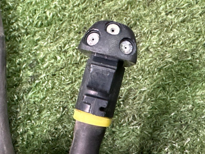 Форсунки омывателя со шлангами Kia Rio 3 2014 QB