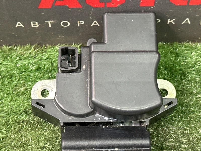 Замок крышки багажника Kia Rio 3 2014 QB