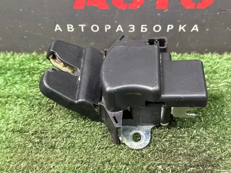 Замок крышки багажника Kia Rio 3 2014 QB