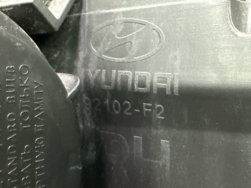 Фары передние Hyundai Elantra 6 AD