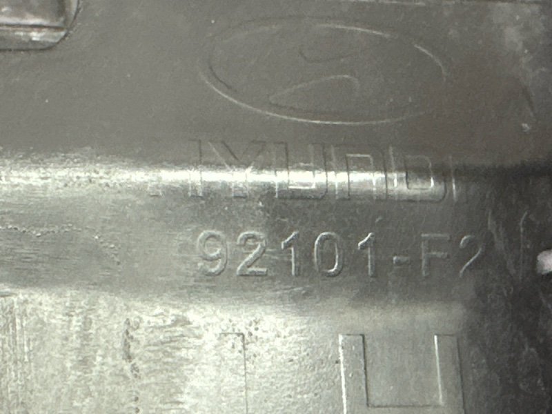 Фары передние Hyundai Elantra 6 AD