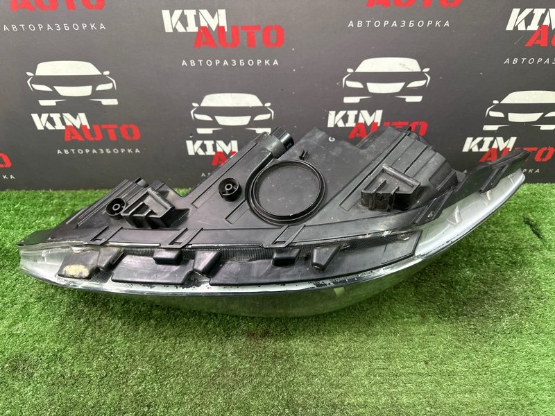 Фары передние Hyundai Elantra 6 AD