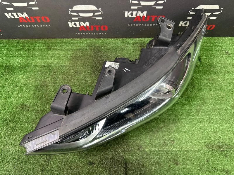 Фара Hyundai Elantra 6 AD