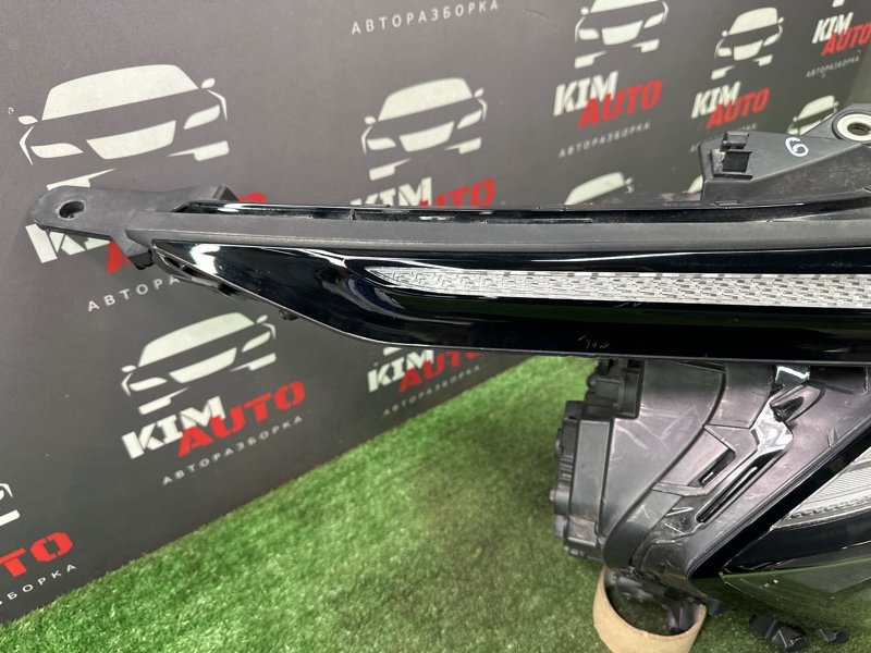 Фары передние Kia Sportage 5 NQ5