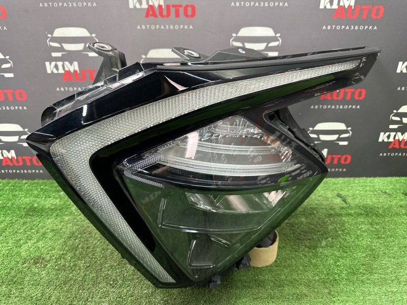 Фары передние Kia Sportage 5 NQ5