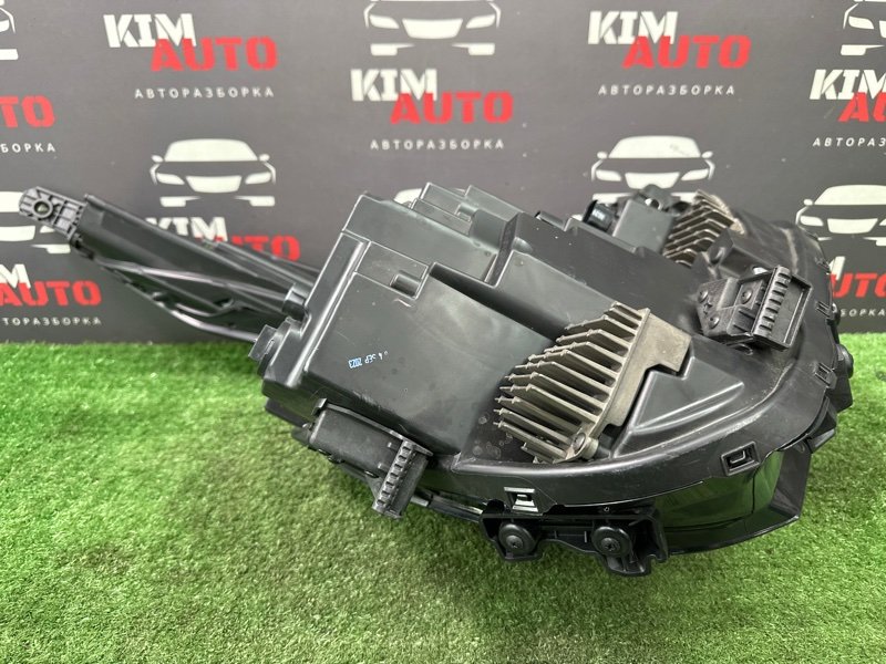 Фары передние Kia Sportage 5 NQ5