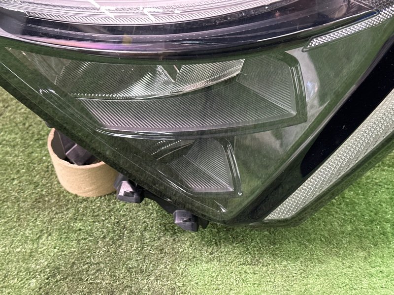 Фара Kia Sportage 5 NQ5