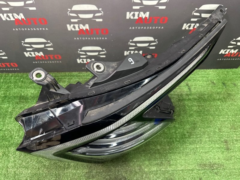 Фары передние Kia Sportage 5 NQ5