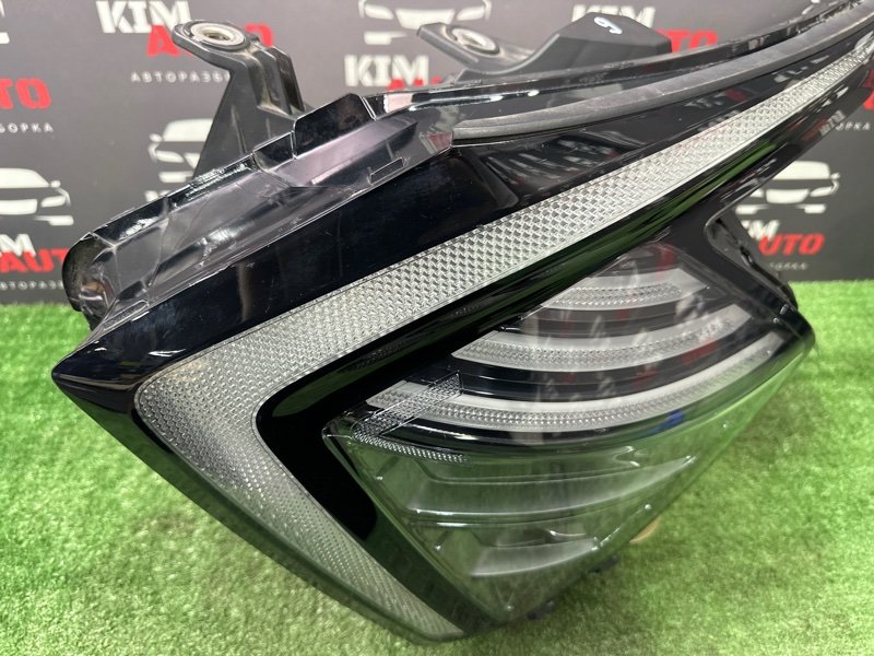Фары передние Kia Sportage 5 NQ5