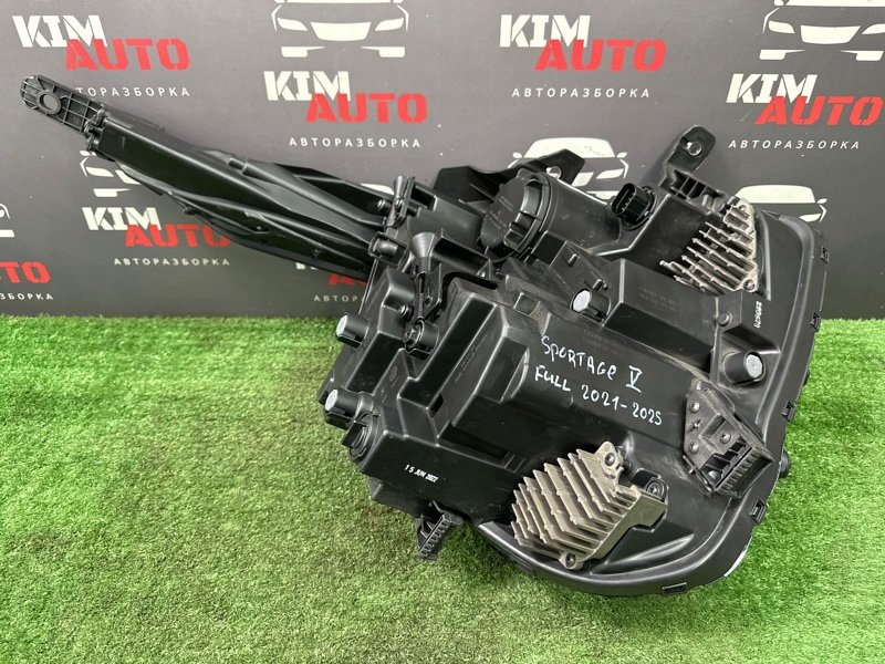 Фара Kia Sportage 5 NQ5