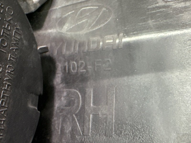 Фара Hyundai Elantra 6 AD