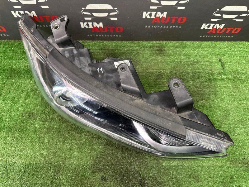 Фара Hyundai Elantra 6 AD