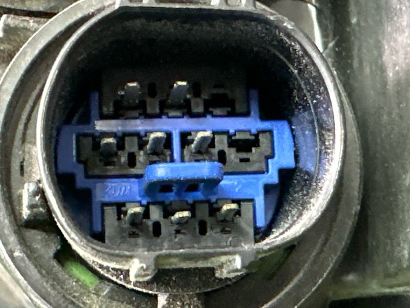 Фара Hyundai Elantra 6 AD