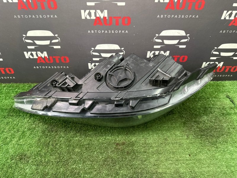 Фара Hyundai Elantra 6 AD