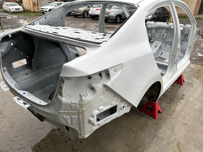 Крыло (четверть) Kia Rio 4 2018