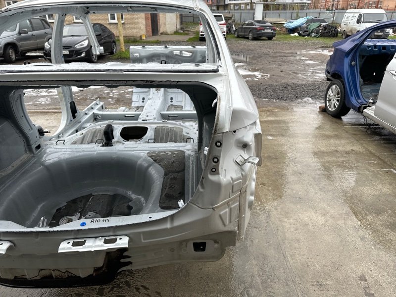 Крыло (четверть) Kia Rio 4 2018