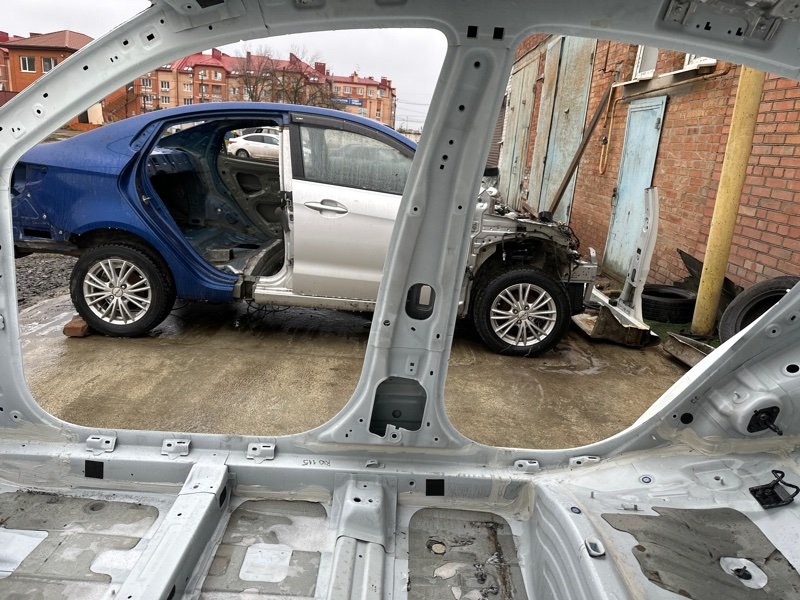 Порог со стойкой Kia Rio 4 2018