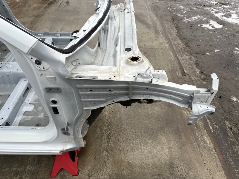 Четверть (лонжерон) Kia Rio 4 2018