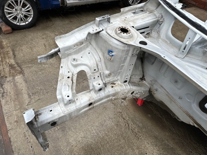 Четверть (лонжерон) Kia Rio 4 2018