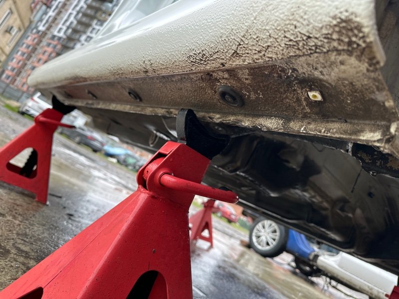 Порог со стойкой Kia Rio 4 2018