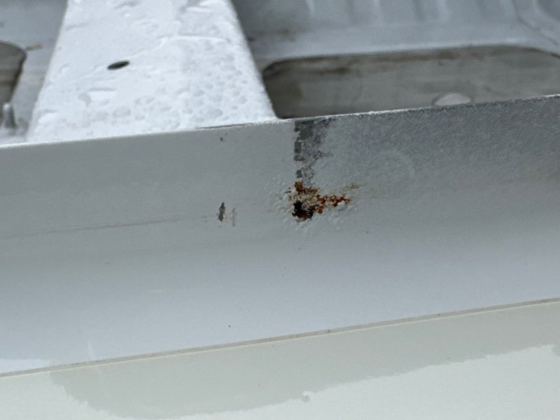 Порог со стойкой Kia Rio 4 2018