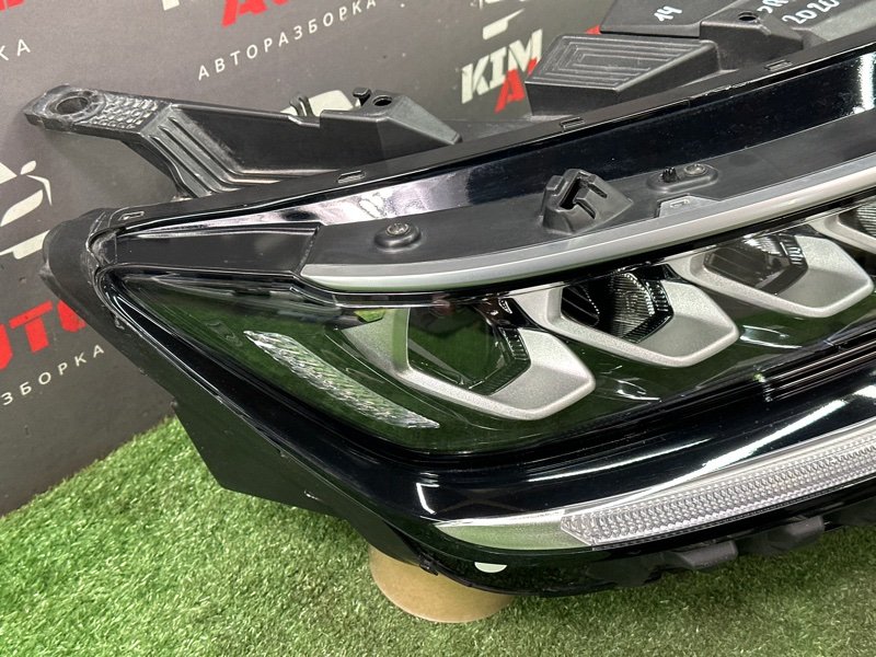Фары передние Kia Sorento 4 MQ4