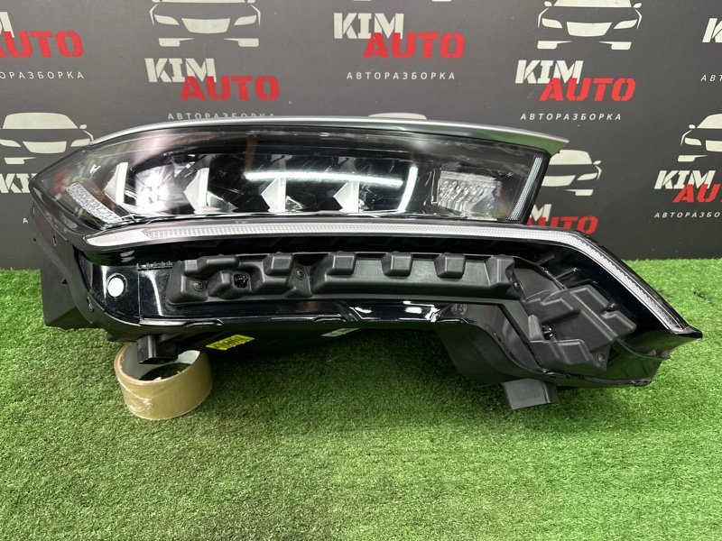 Фары передние Kia Sorento 4 MQ4
